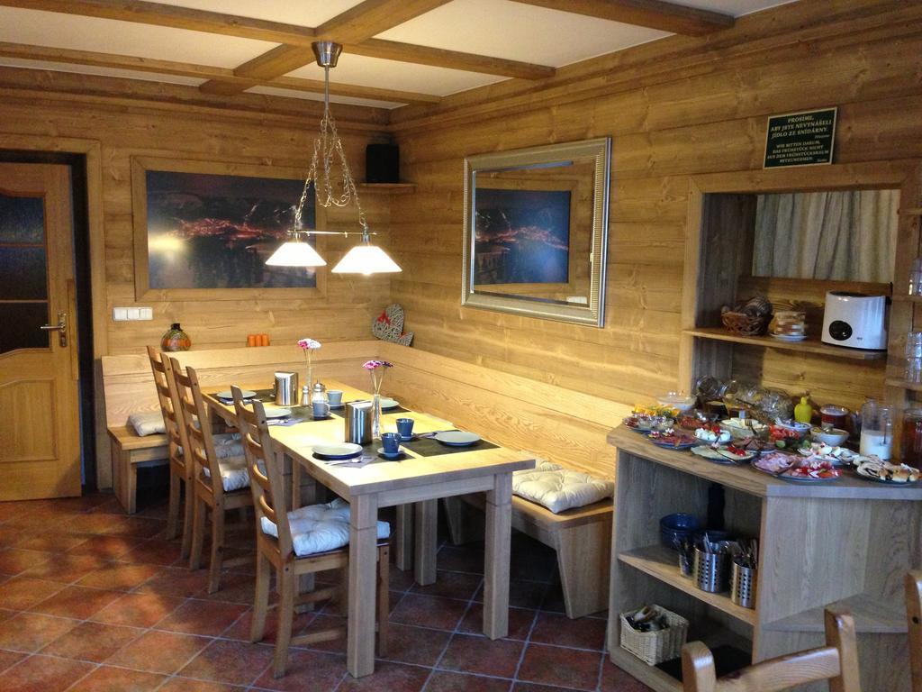 King Size Apartman Pension Monika Špindlerŭv Mlýn Quarto foto